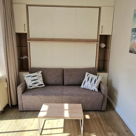 Apartment 331, Seepark