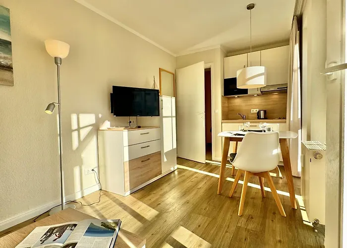 331, Seepark Зеллин